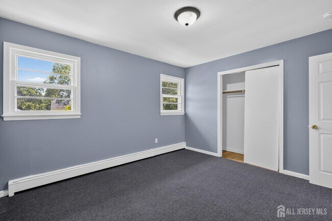 Building Photo - 1755 Winfield St