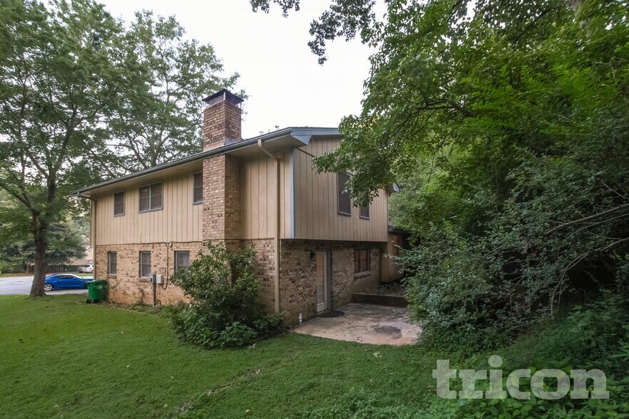 Building Photo - 1464 Yorkton Ct