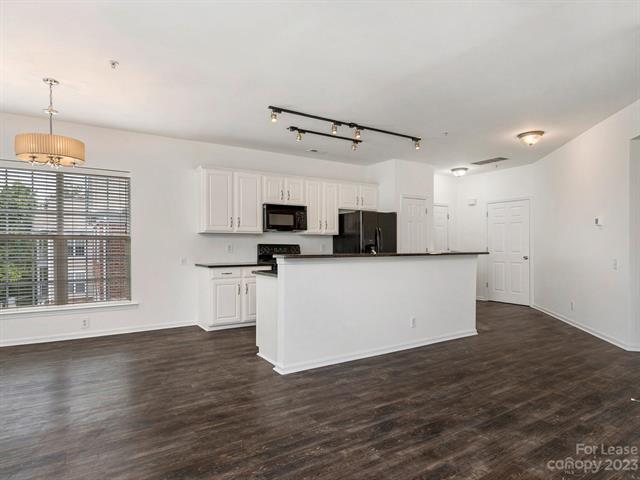 Building Photo - 3264 Margellina Dr