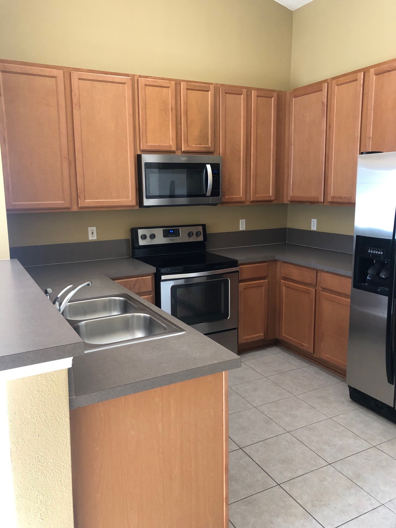 Kitchen - 575 Oakleaf Plantation Pky