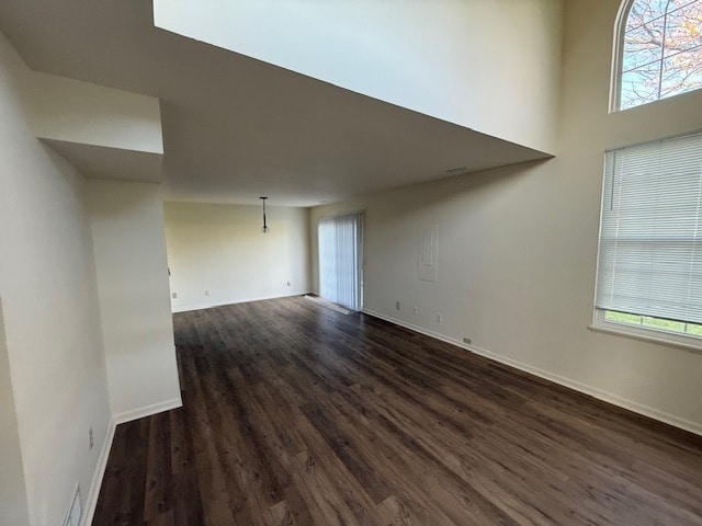 Building Photo - 207 W Dekalb Dr