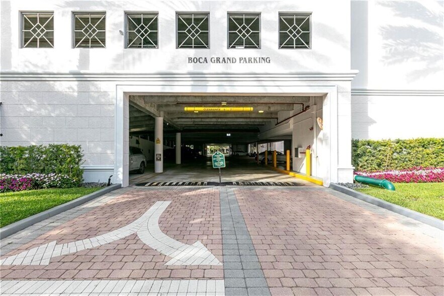Building Photo - 233 S Federal Hwy