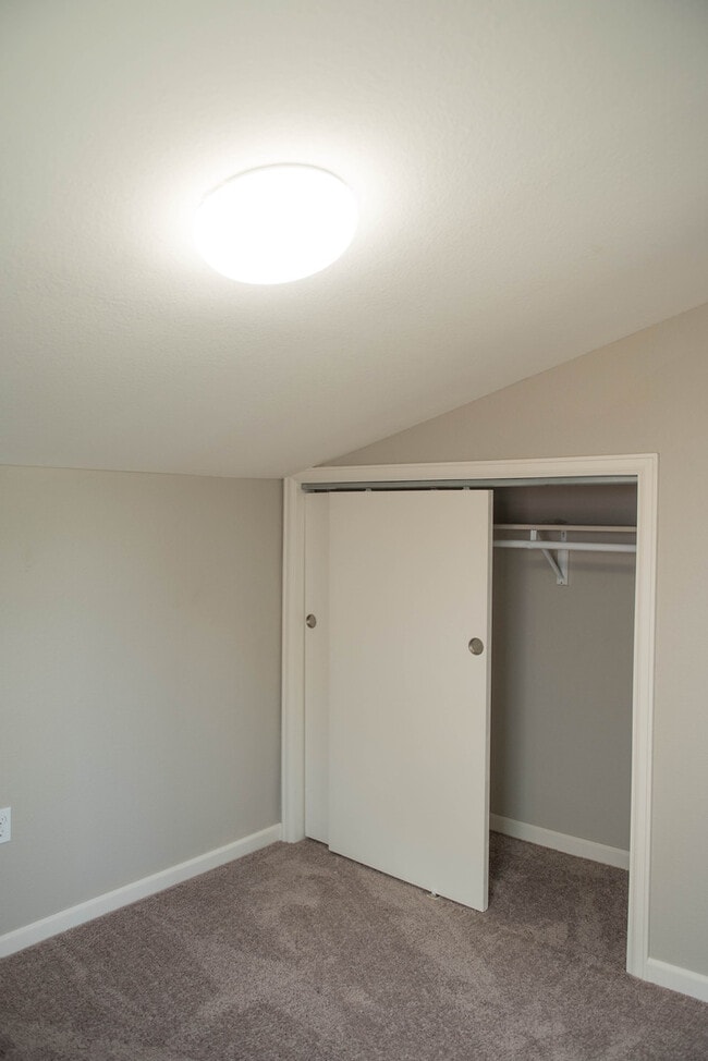 Building Photo - Remodeled house, yard, Granite, Stainless Steel appliances