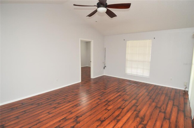 Building Photo - 8605 Mallard Reserve Dr