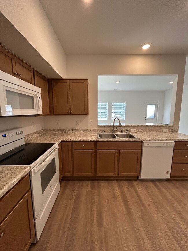 Building Photo - Modern New-Build Townhome with 3 Bedrooms, 2.5 Baths & 1-Car Garage