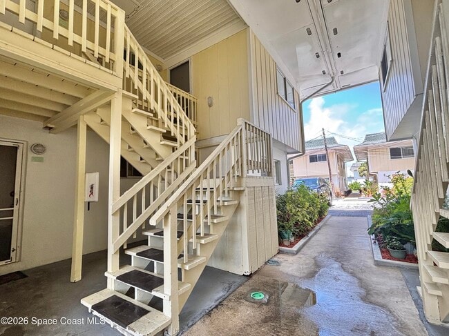 Building Photo - 419 Ocean Ave