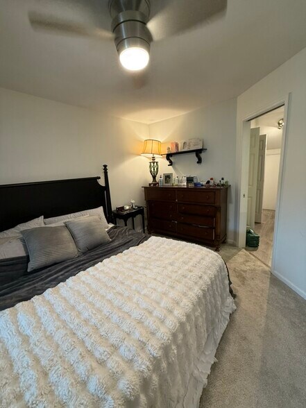 Building Photo - 9307 Kings Falls Dr