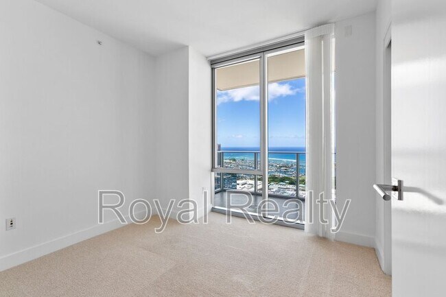 Building Photo - 629 Ke’eaumoku St