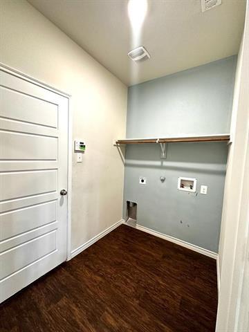 Building Photo - 3140 Overlook Dr