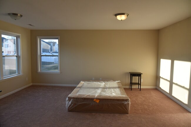 Building Photo - Beautiful home in Charlotte!