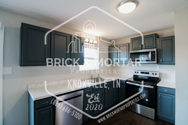 Building Photo - 1737 Lively Rd