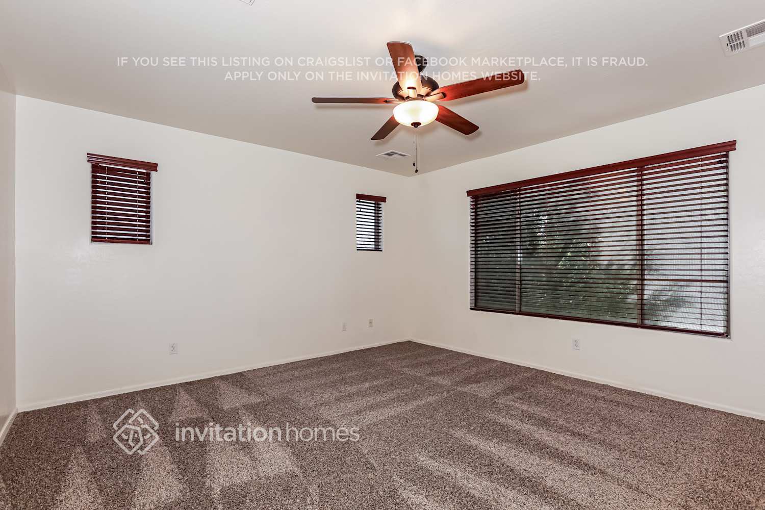 Building Photo - 19335 E Canary Way