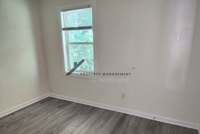 Building Photo - 9 Fisher Pl