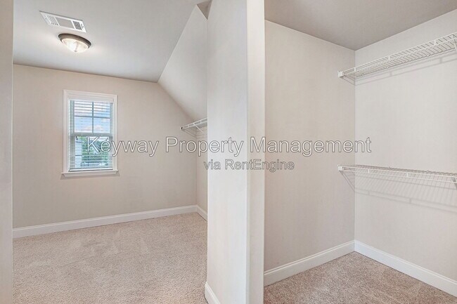 Building Photo - 519 Gary Glen Dr