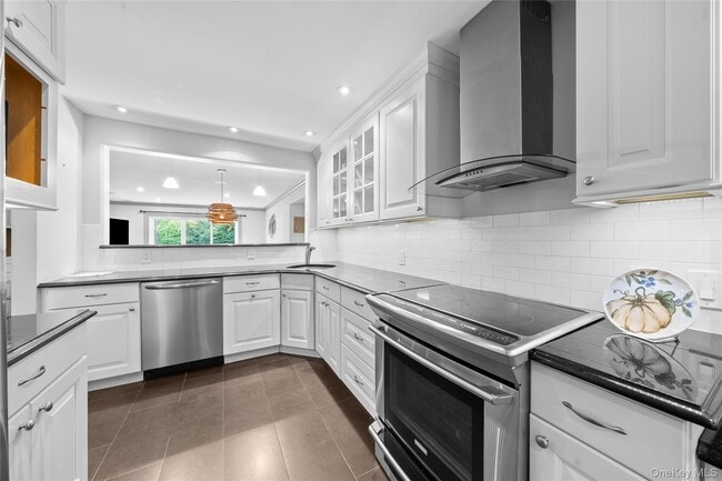 Building Photo - 133 Boathouse Ln