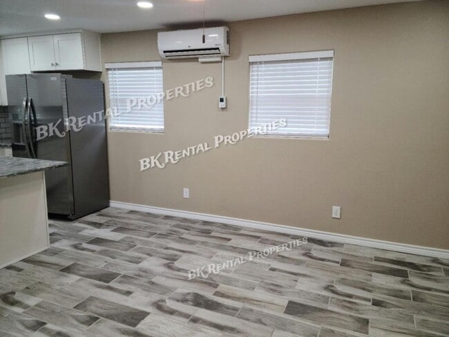 Building Photo - 1108 N 3rd St