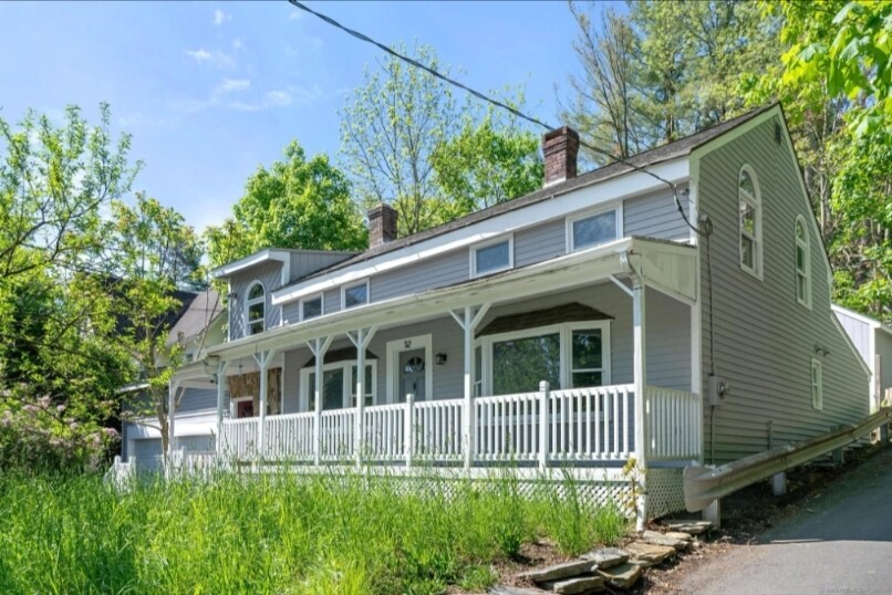 Building Photo - 52 Grove St
