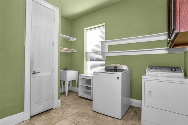 Building Photo - 506 N Durango Cir