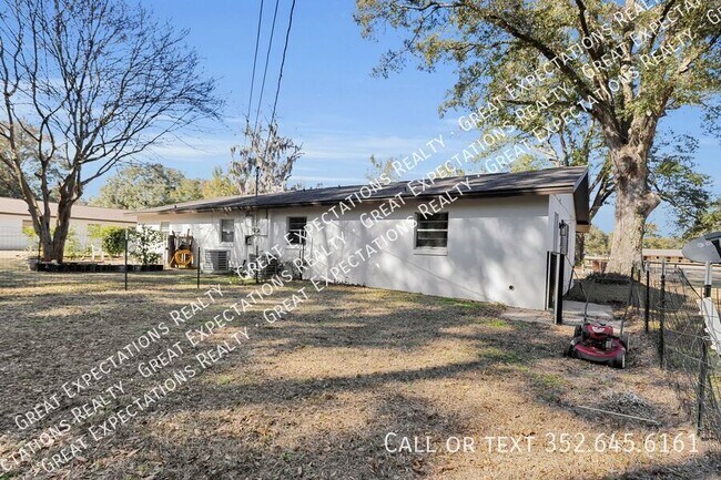 Building Photo - 1884 NE 77th St