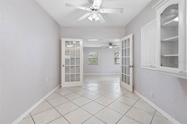 Building Photo - 4320 Yardley Ave N