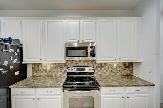 Building Photo - 5431 Napa Dr