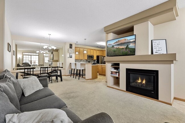 Building Photo - Amenity-Packed Bailey’s Arbor Townhome — Available June 1!