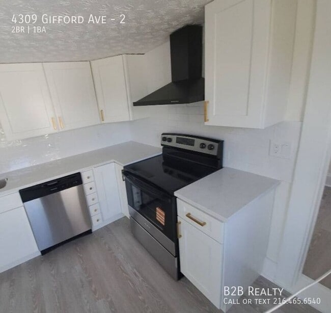 Building Photo - 4309 Gifford Ave