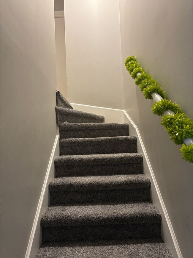 Building Photo - 807 Washington Ave