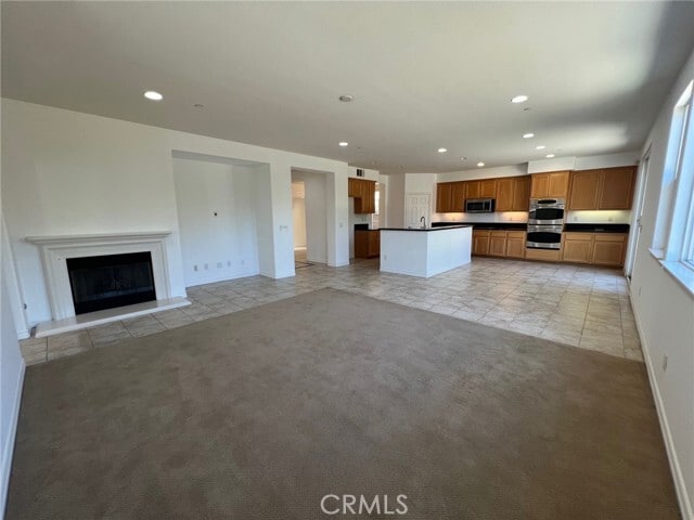 Building Photo - 15688 Portenza Dr