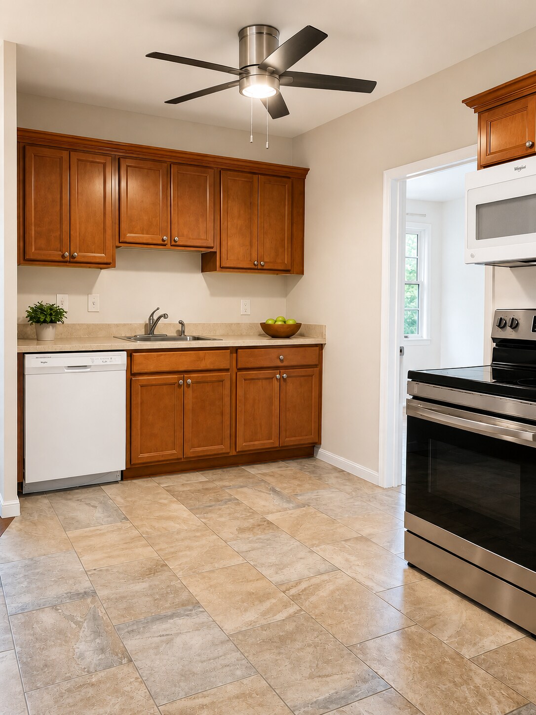 Eat-in-Kitchen - 18 Fairfield Ave
