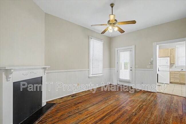 Building Photo - 546 E Huntingdon St