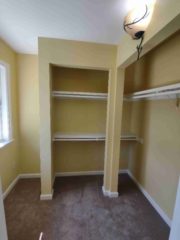 Building Photo - 10379 Dewell Rd Ext