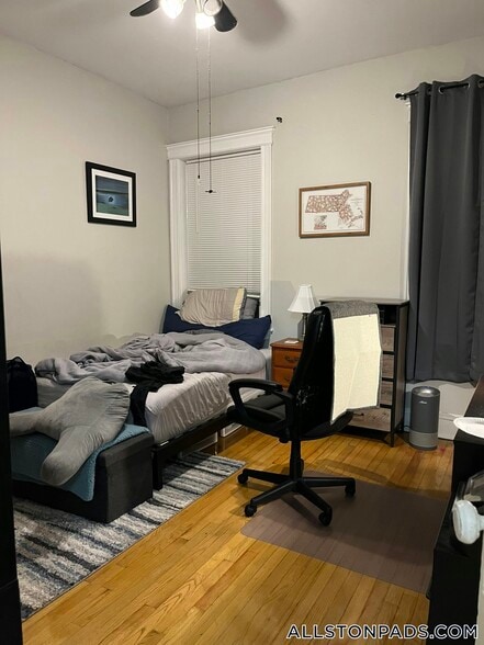 Building Photo - 1189 Commonwealth Ave