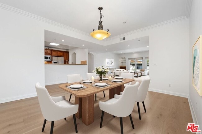 Building Photo - 1821 Fairburn Ave