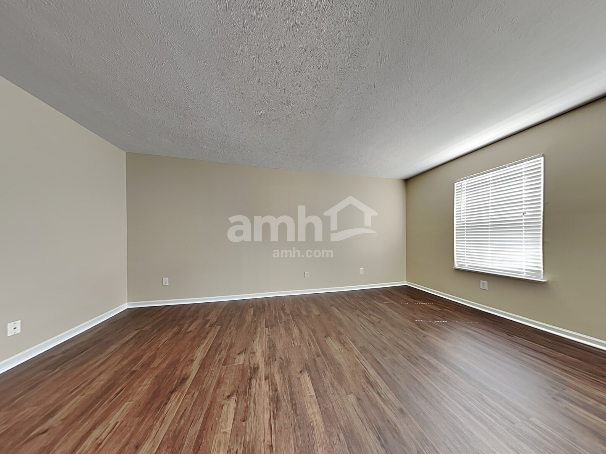Building Photo - 6726 Aviva Way