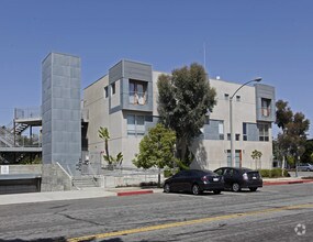 Building Photo - 1011 Pico Blvd