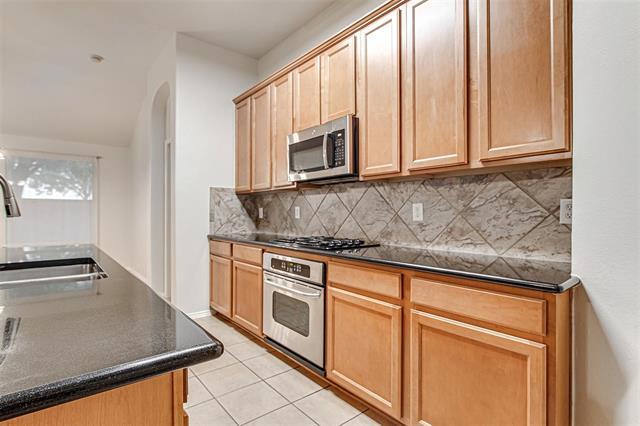 Building Photo - 4011 Alamo Dr