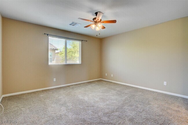 Building Photo - 10984 Sardinia Sands Dr