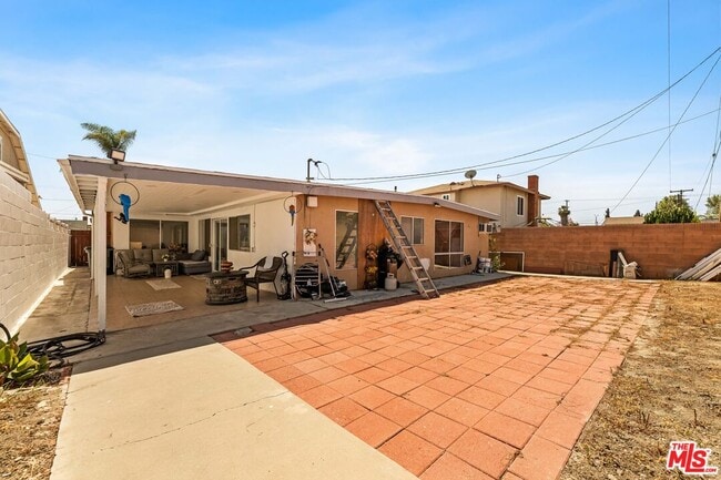 Building Photo - 20233 Eddington Dr