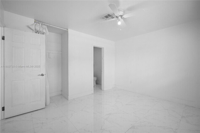 Building Photo - 1314 W 80th St