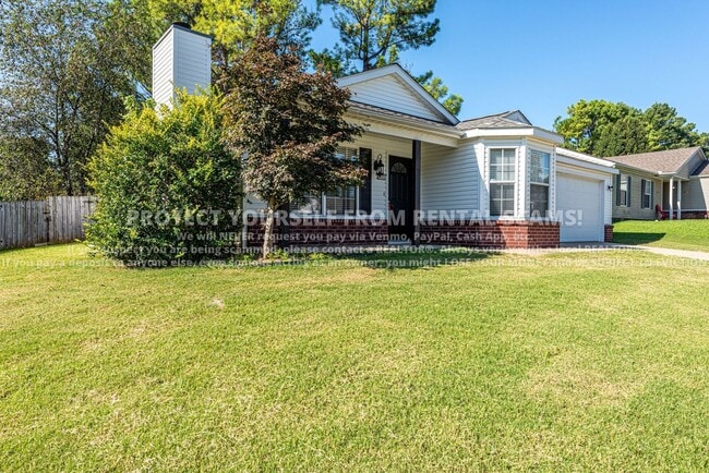 Building Photo - 3031 W Essex Dr