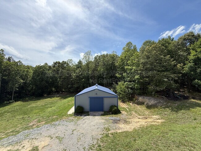 Building Photo - 17493 American Way