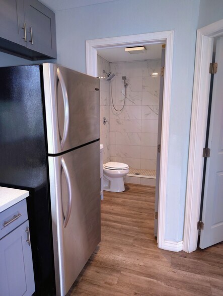 Building Photo - 3530 Las Tunas Pl