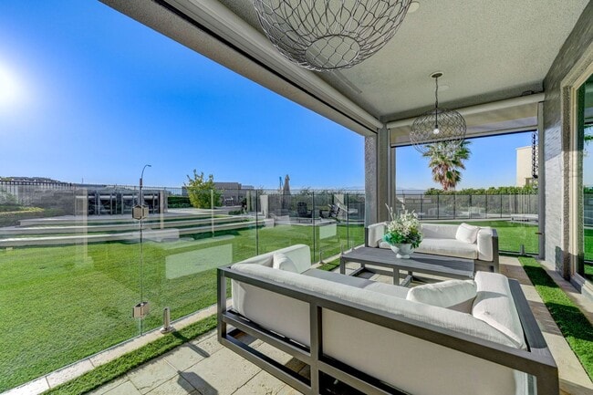 Building Photo - Distinctive Fully Furnished Estate in The Canyons!