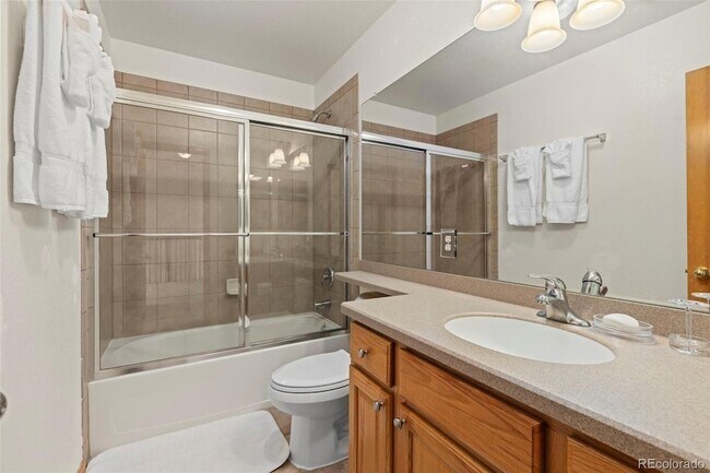 Building Photo - 23032 E Alamo Pl