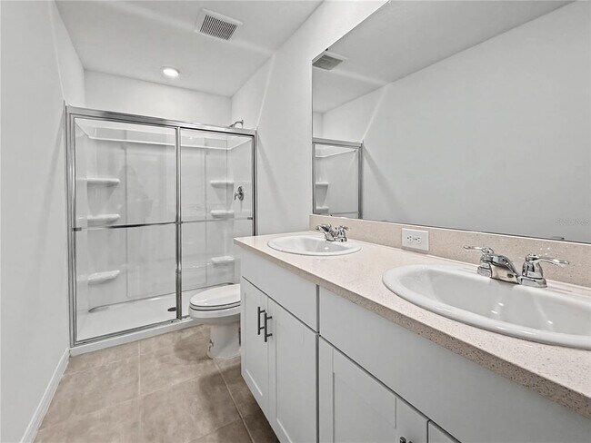 Building Photo - 2949 Skyline Lp