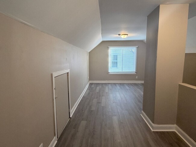 Building Photo - Newly remodeled Detroit home now available!