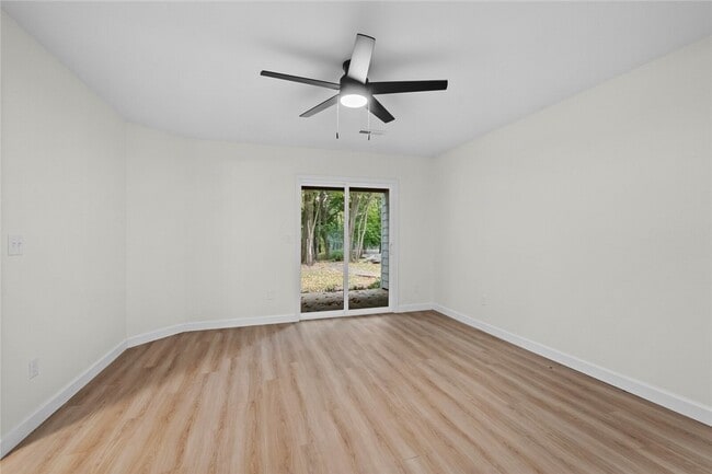 Building Photo - 2064 N Kantz Ln