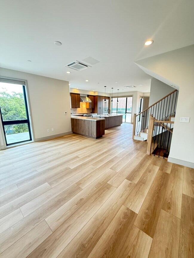 Building Photo - Brand new construction! 3 bedroom 3.5 bath end unit