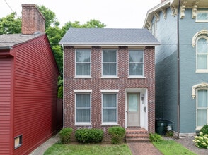 Building Photo - 359 S Upper St